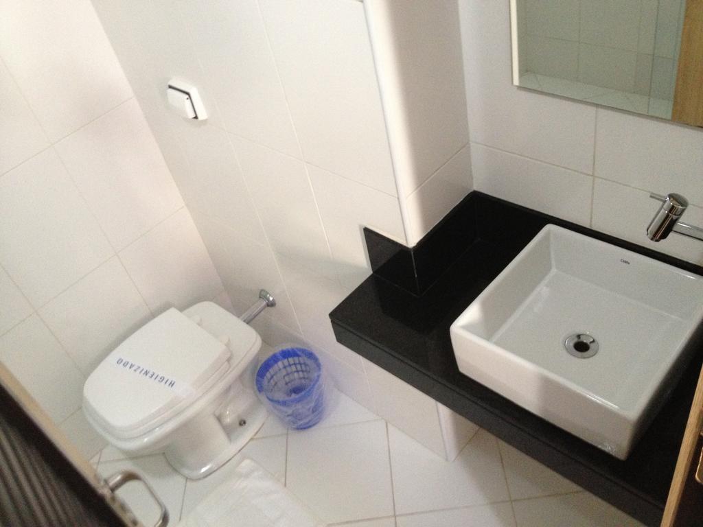 ריו דה ז'ניירו Hotel Meu Cantinho (Adults Only) מראה חיצוני תמונה