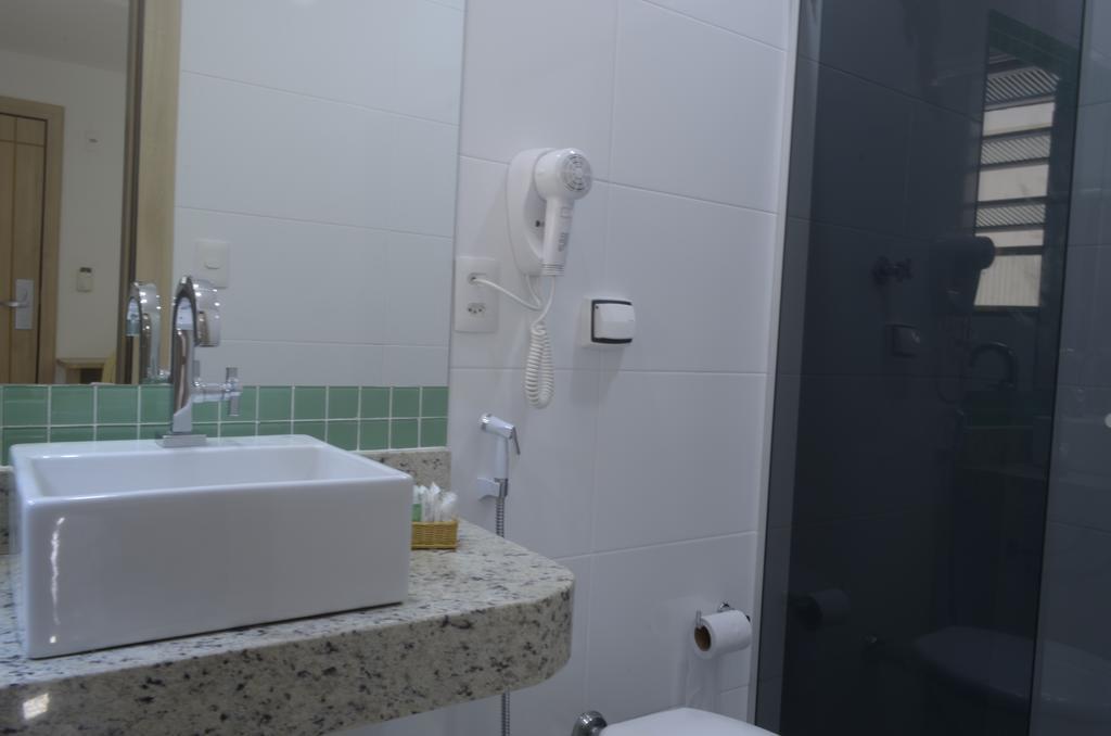 ריו דה ז'ניירו Hotel Meu Cantinho (Adults Only) מראה חיצוני תמונה